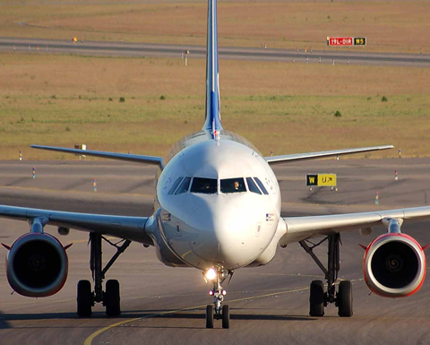 Aircraft on a landing field