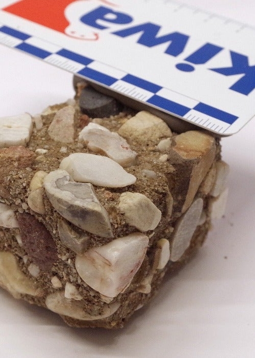 The testing and inspection of a cement piece, to achieve a Kiwa certificate